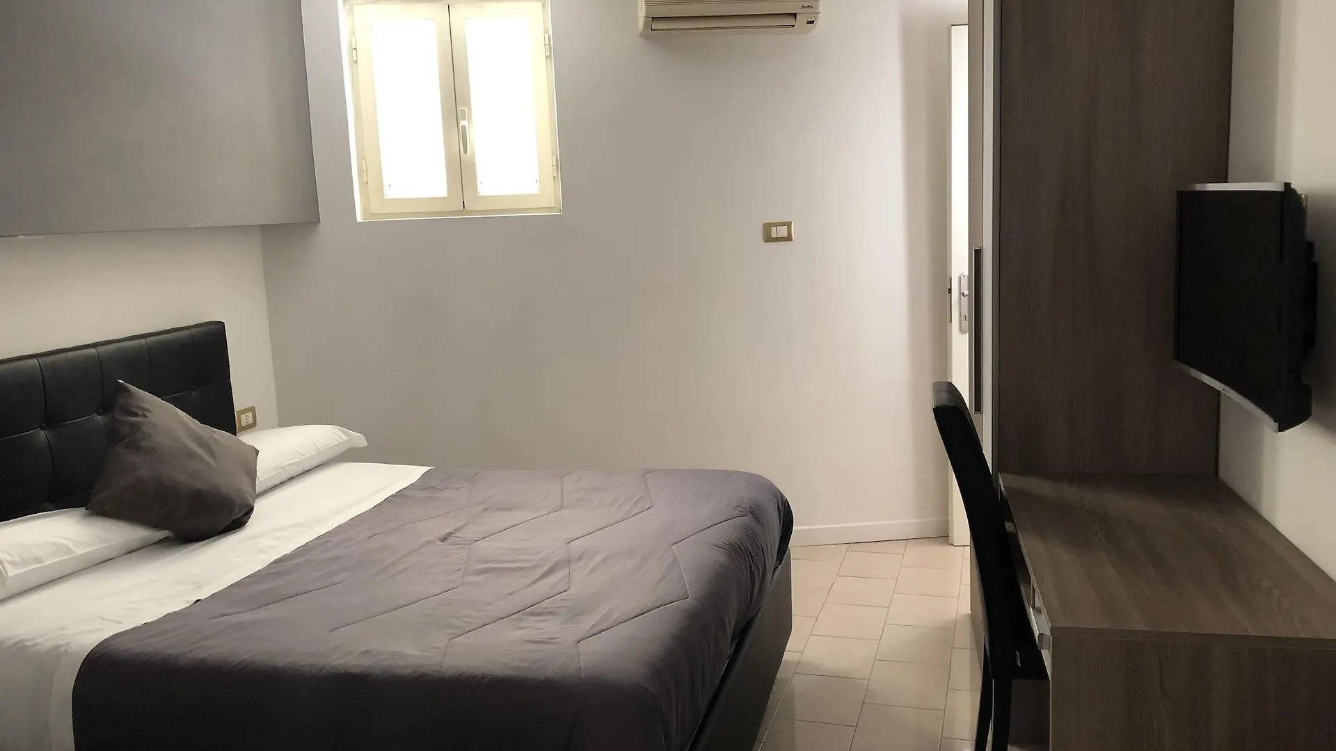 Hotel Nettuno Naples