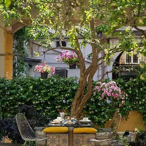 Atelier Inès Neapel