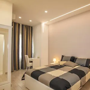 Bed & Breakfast Il Porto, Naples